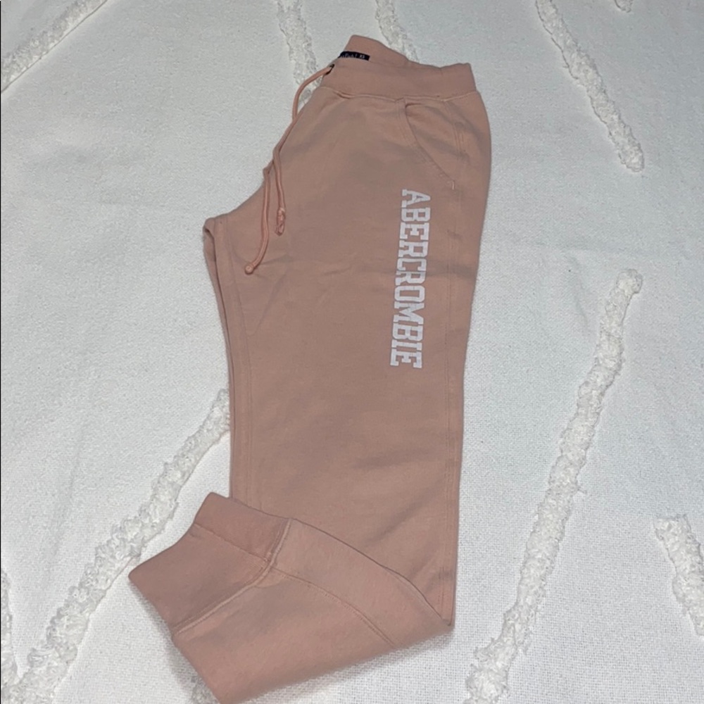 Women Logo Jogger Sweats